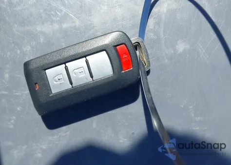 2015 Mitsubishi Mirage Es z USA, uszkodzony, nr VIN ML32A4HJ1FH035170